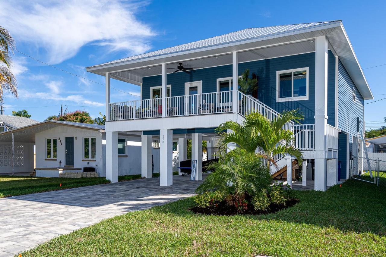 Beautiful New Build Private Pool Home On The North End Of Fort Myers Beach! Home エクステリア 写真